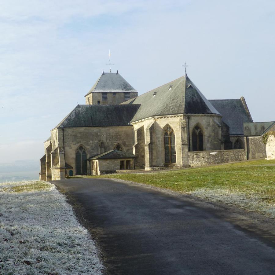 Les Chambres De La Ville Haute Dun-sur-Meuse Bagian luar foto